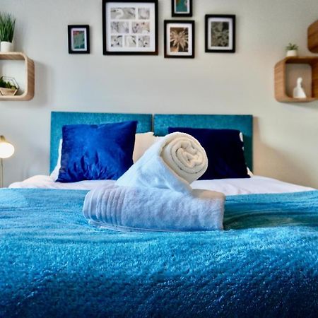2 Bed With Parking And Netflix Villa นอตติงแฮม ภายนอก รูปภาพ