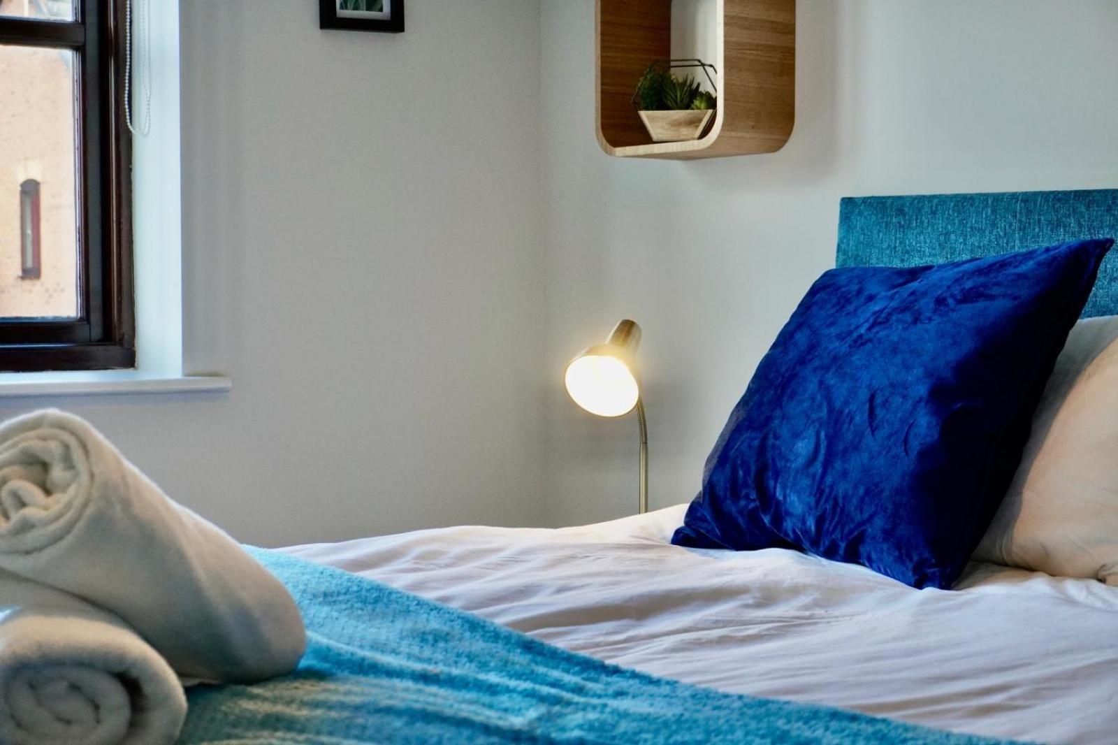 2 Bed With Parking And Netflix Villa นอตติงแฮม ภายนอก รูปภาพ